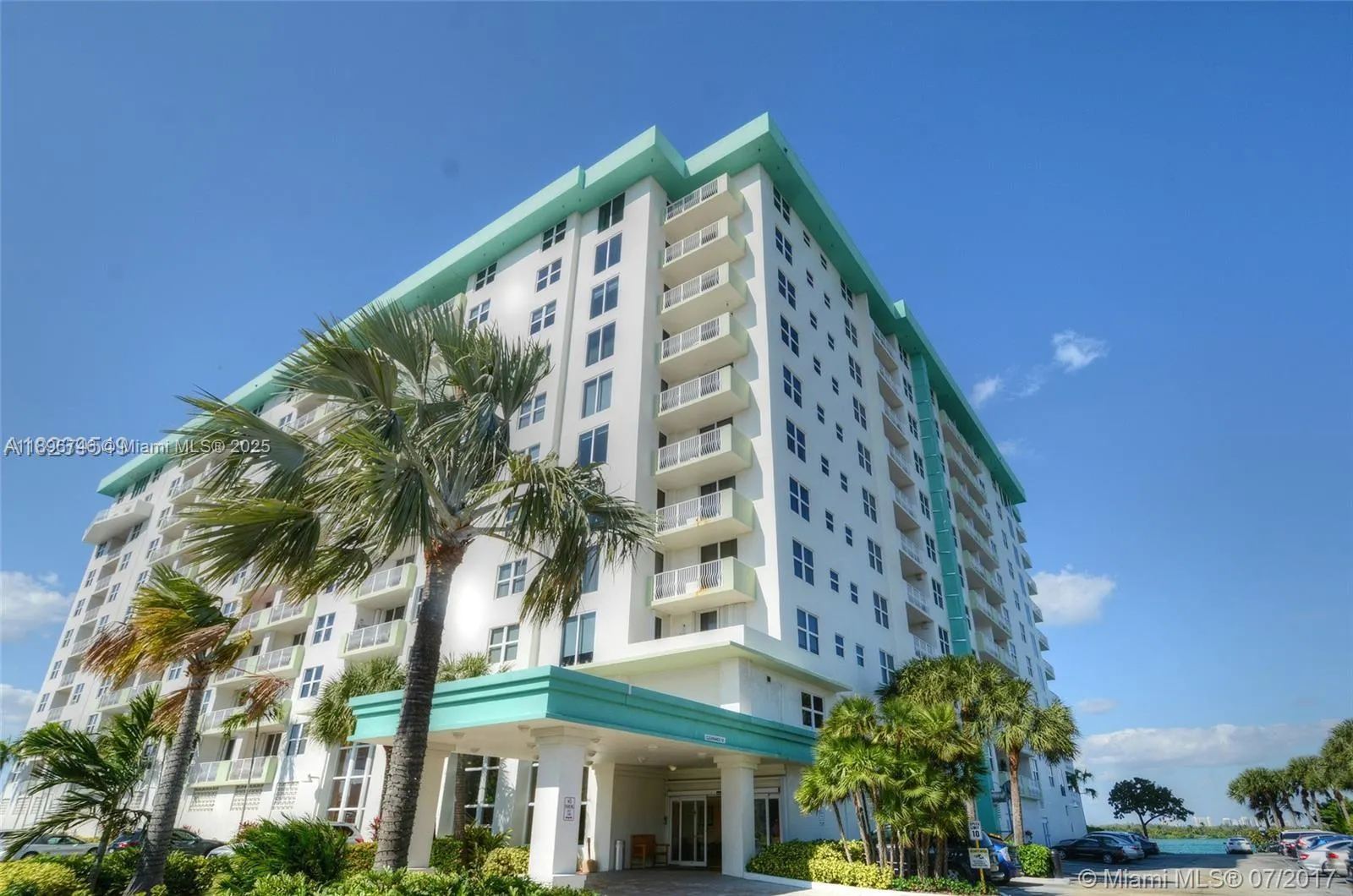 10350 W Bay Harbor Dr, #3B
