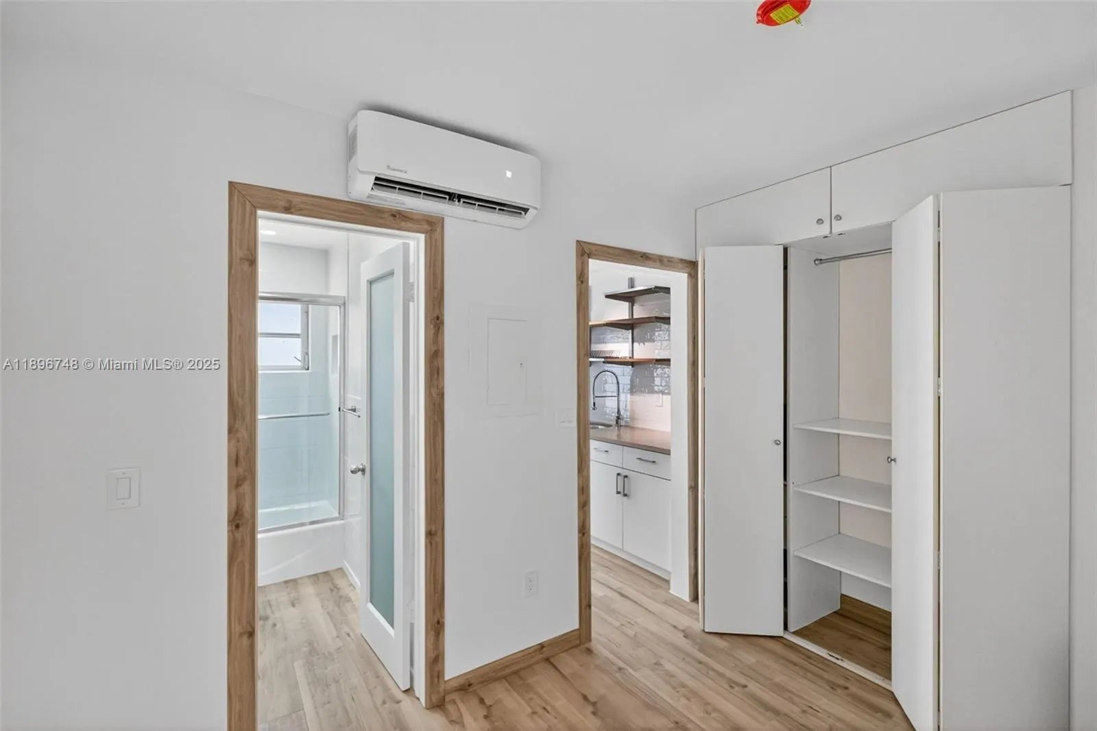 1334 Euclid Ave, #4
