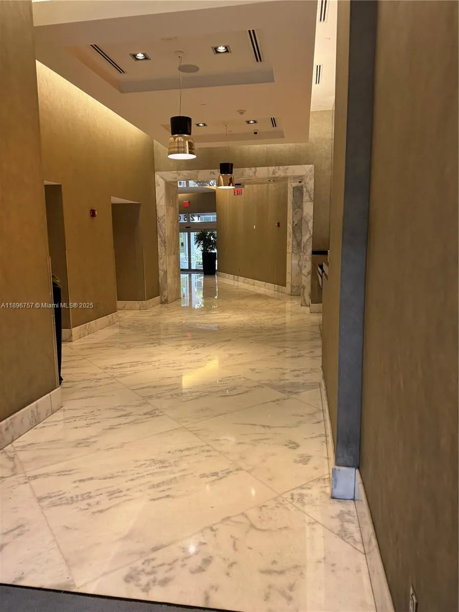 1250 S Miami Ave, #1407