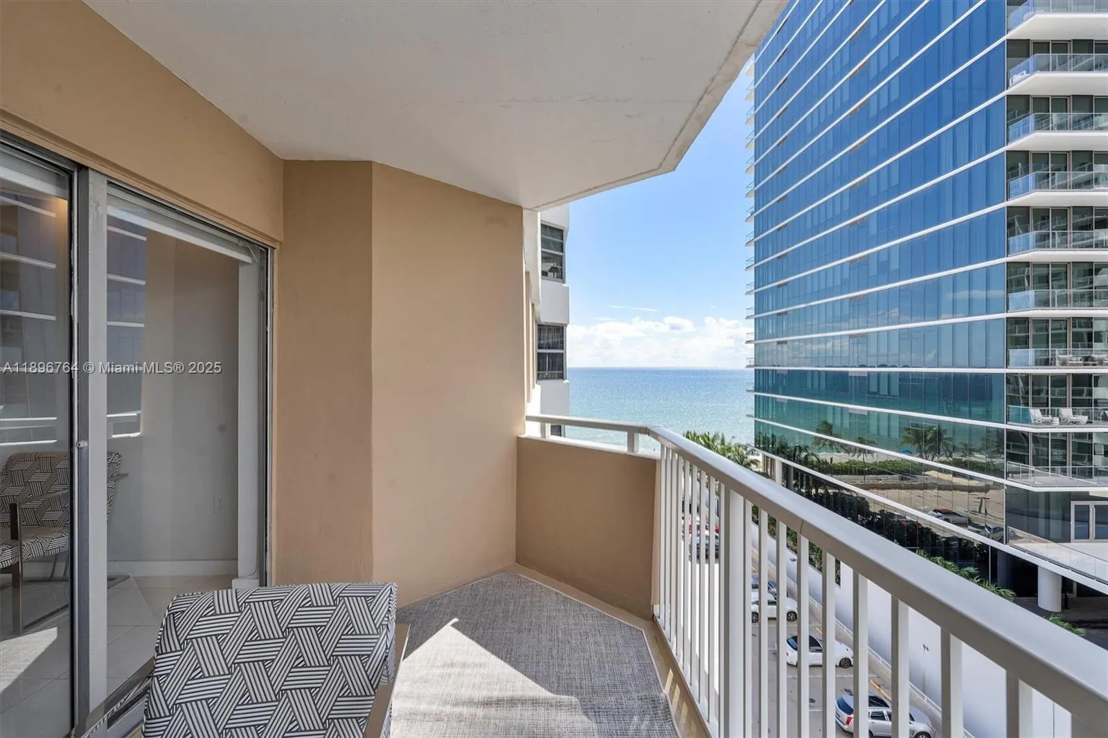 1980 S Ocean Dr, #7C