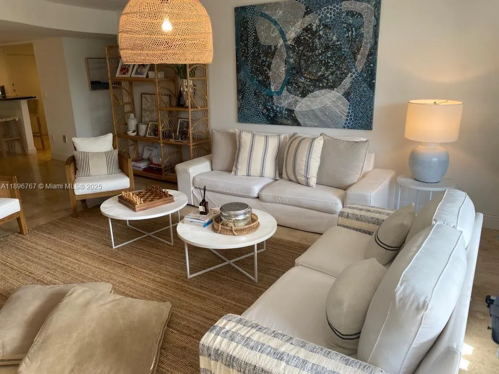 210 Sea View Dr, #312