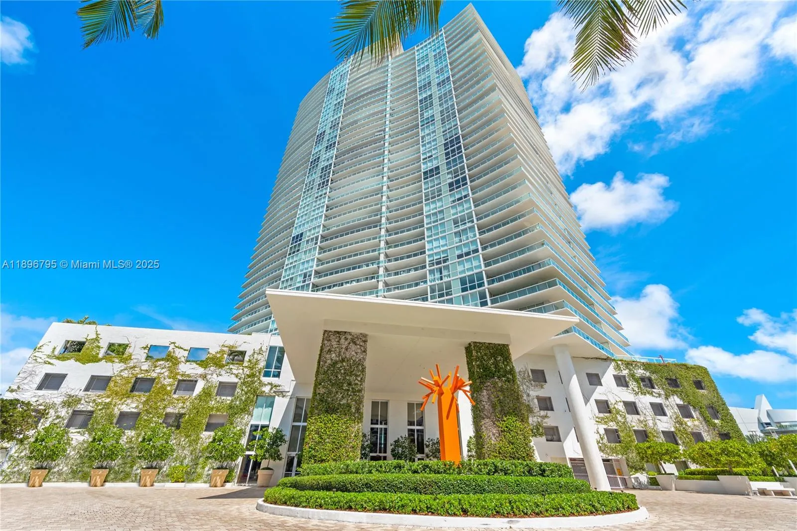 450 Alton Rd, #906