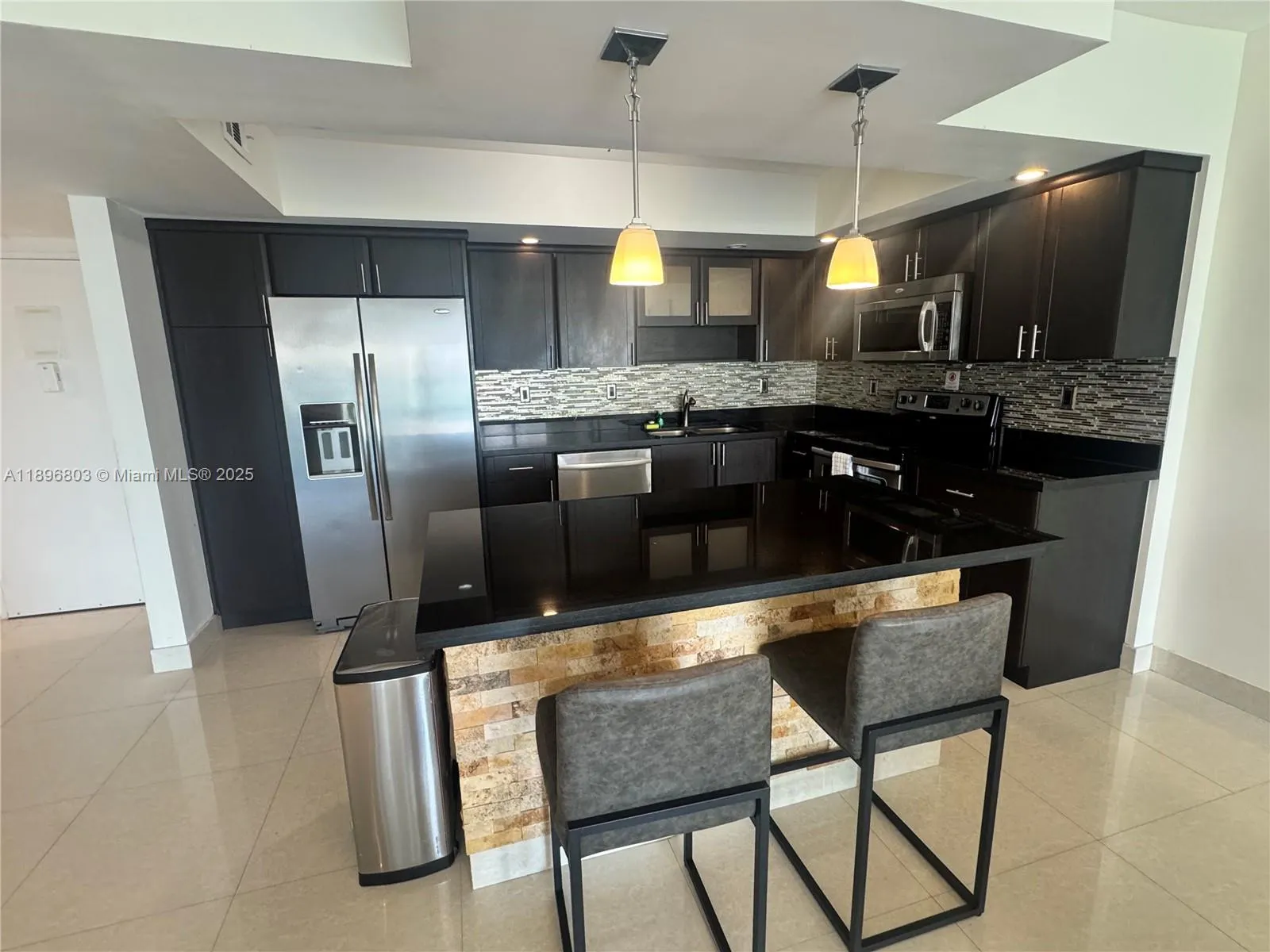 19370 Collins Ave, #1520