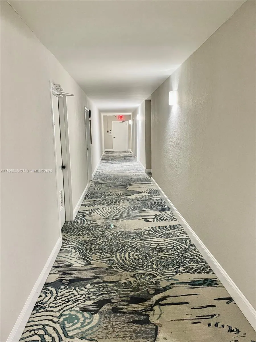 3140 S Ocean Dr, #1105