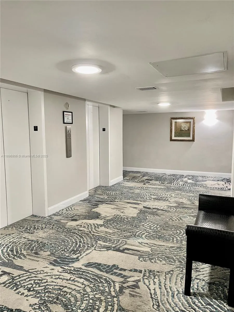 3140 S Ocean Dr, #1105