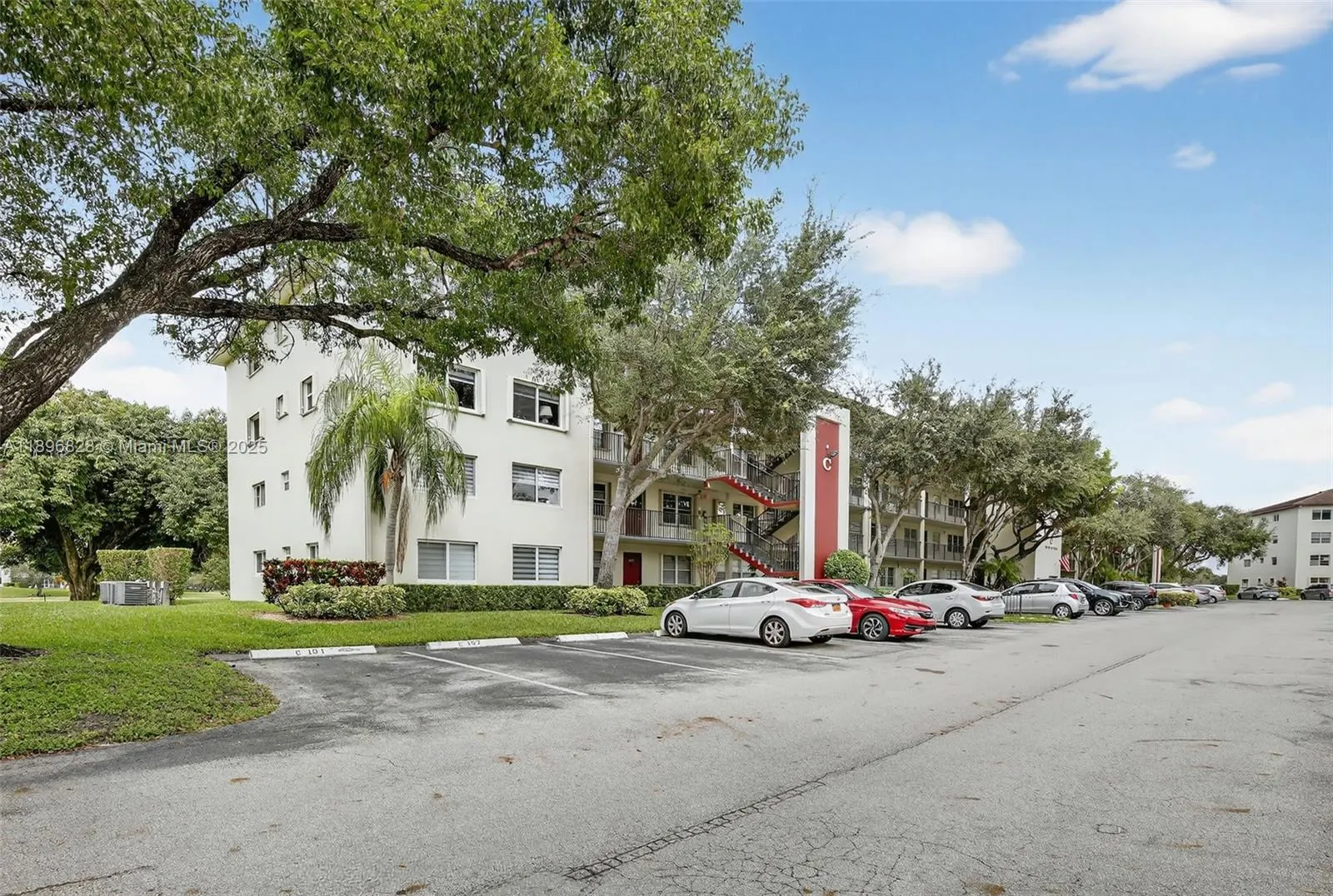 750 SW 133rd Ter, #114C