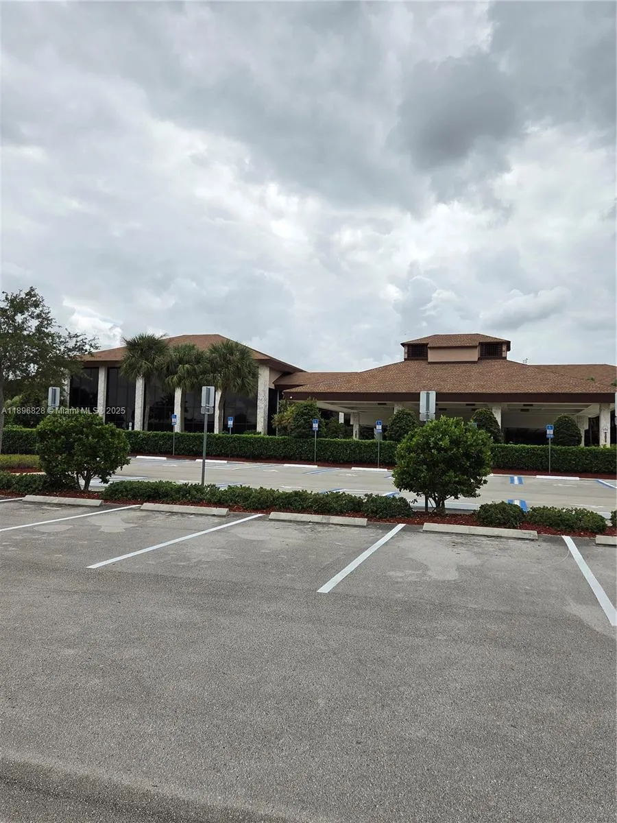 750 SW 133rd Ter, #114C