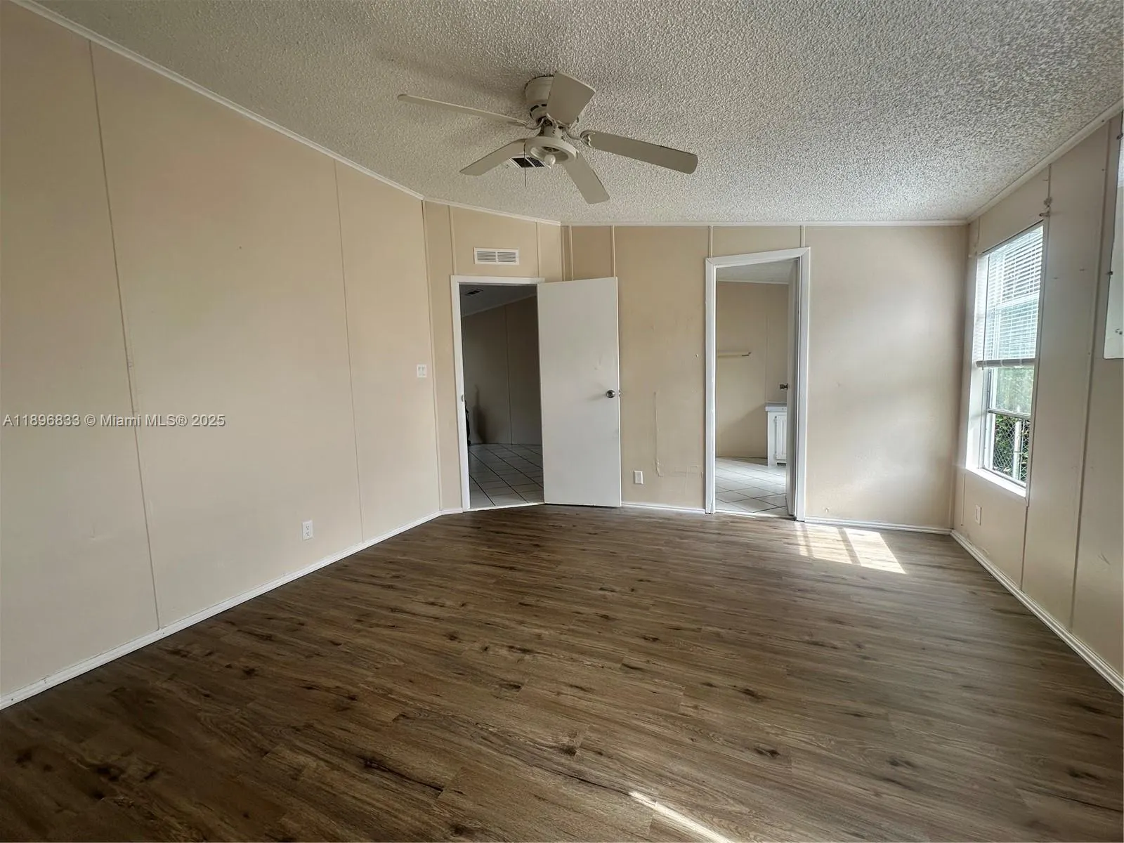 22844 Tradewind Rd, #H