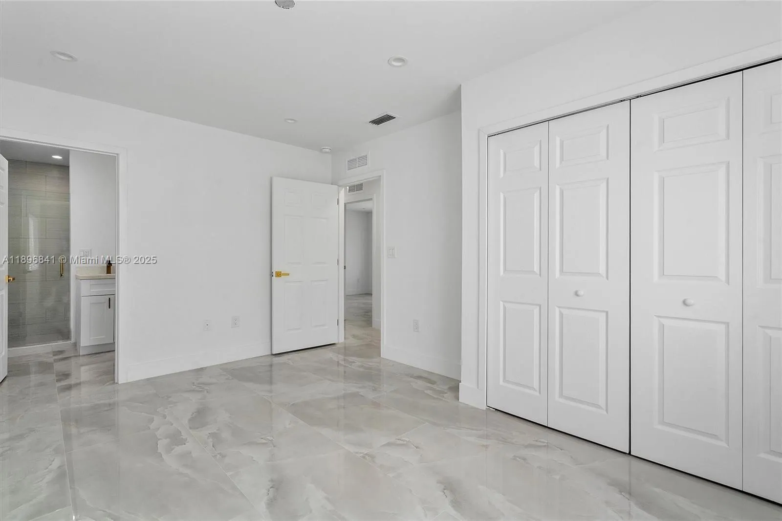 2924 NW 58th ST, #2924