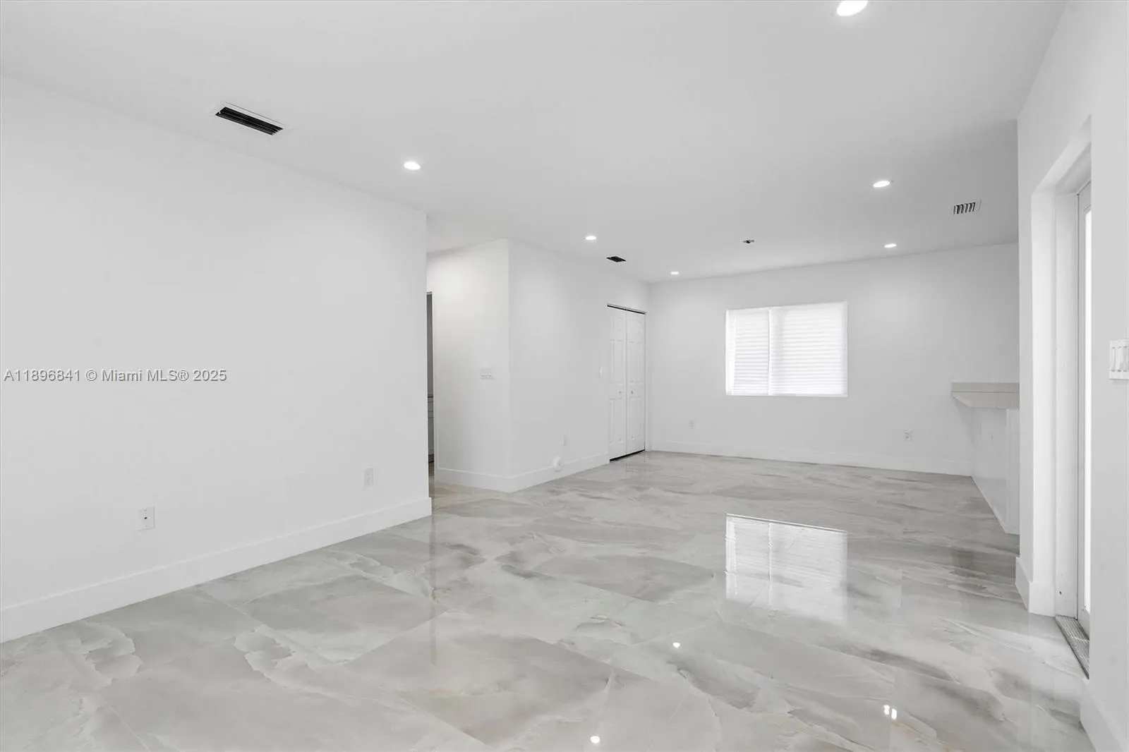 2924 NW 58th ST, #2924