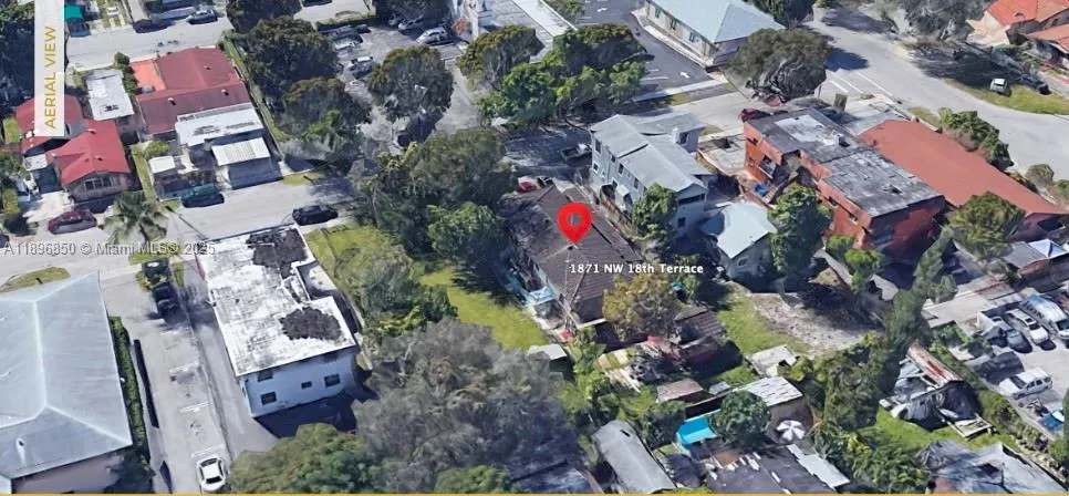 1871 NW 18th Ter