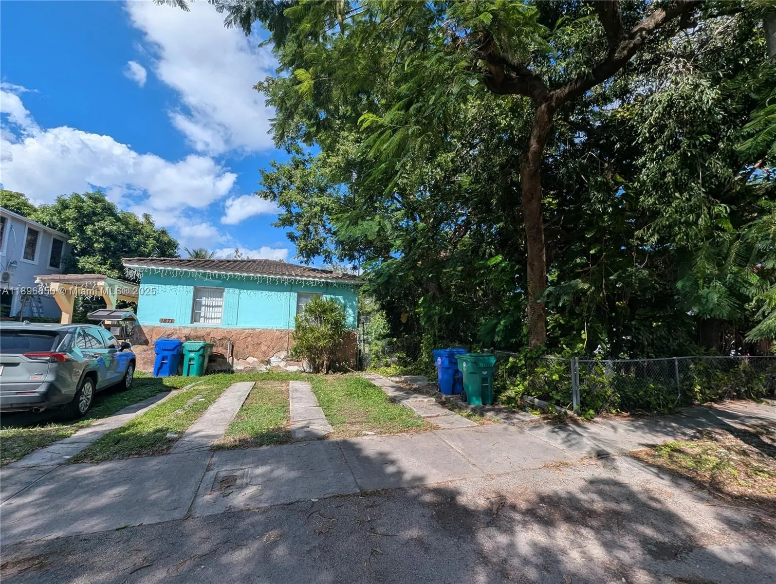 1871 NW 18th Ter
