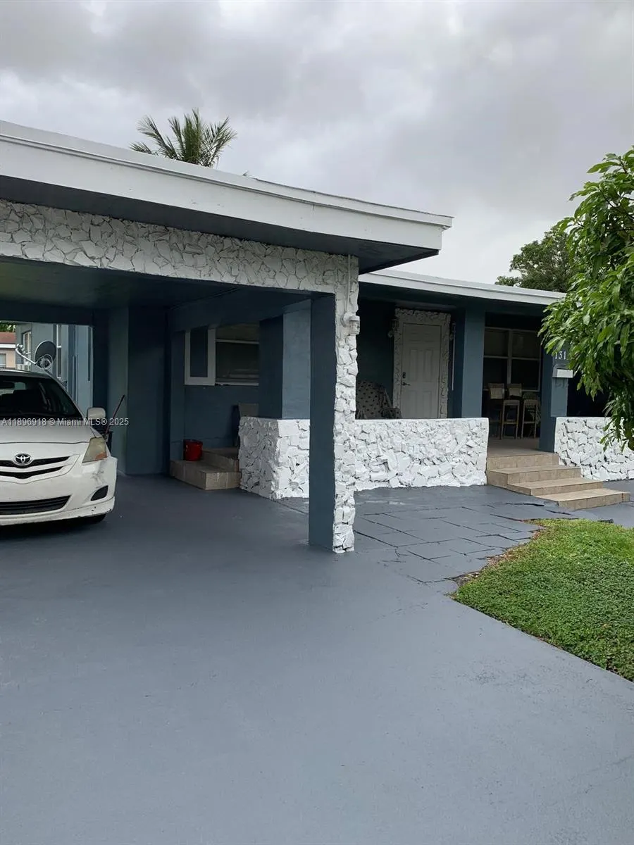 131 Carolina Ave