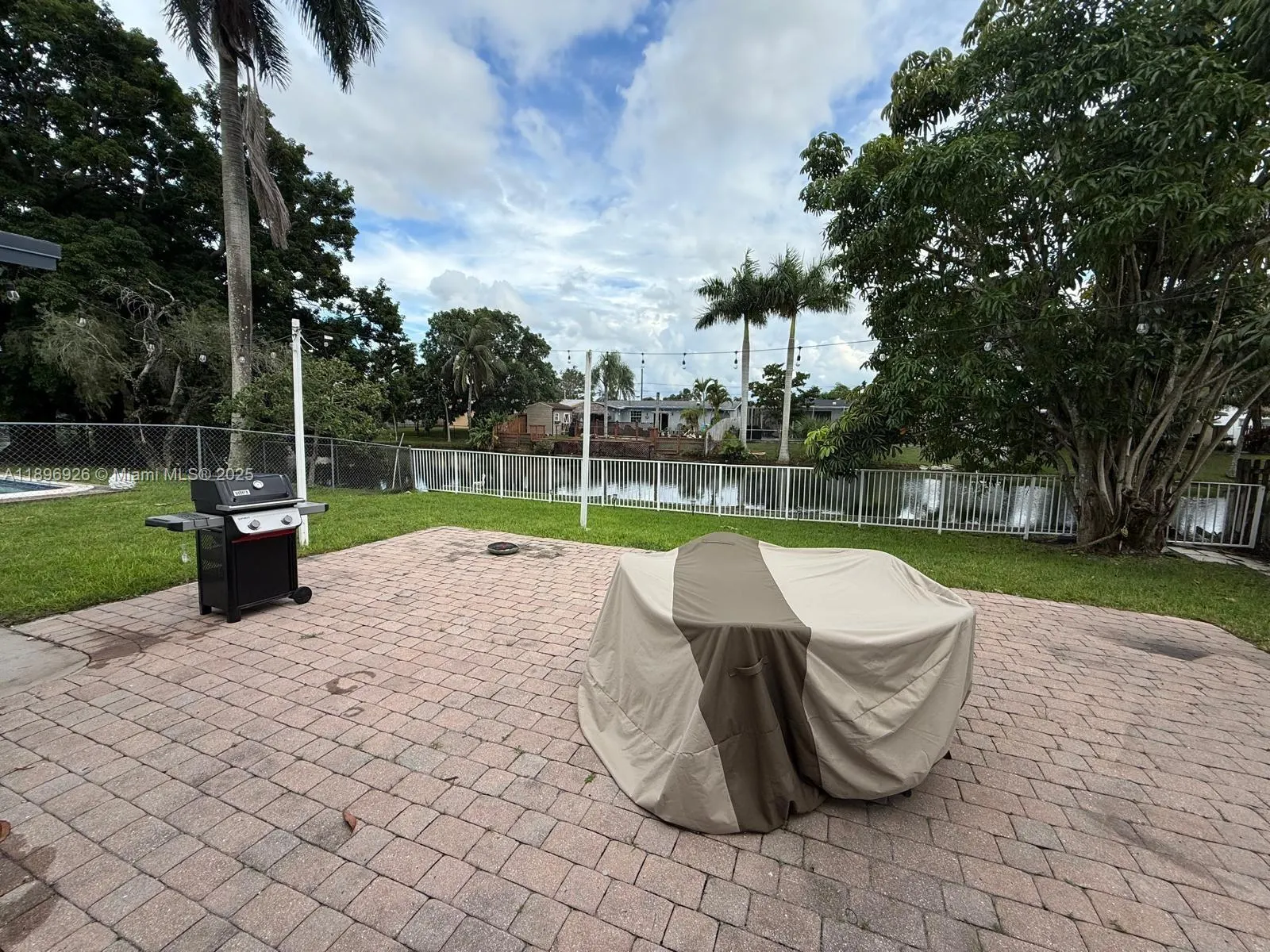 8600 NW 27th Pl