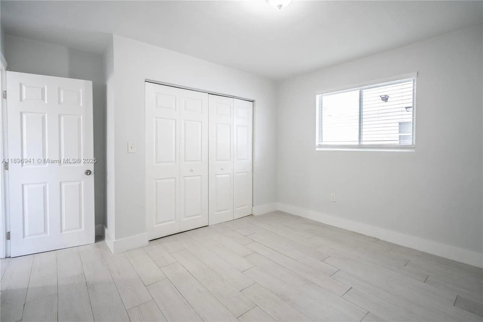 465 NE 59th St, #26