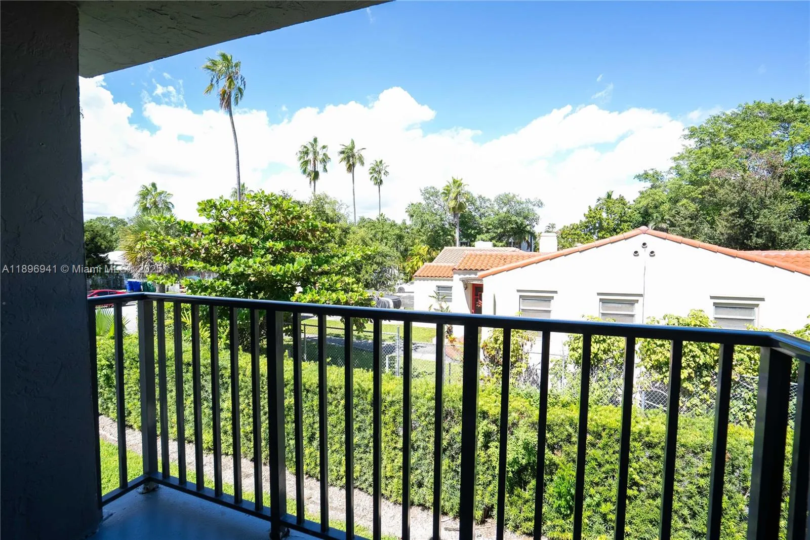 465 NE 59th St, #26