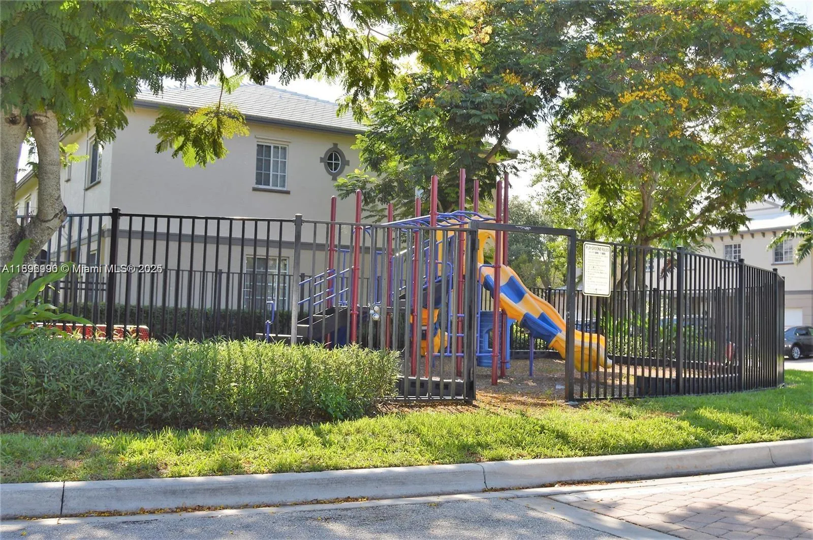 1962 Freeport Lane, #1962