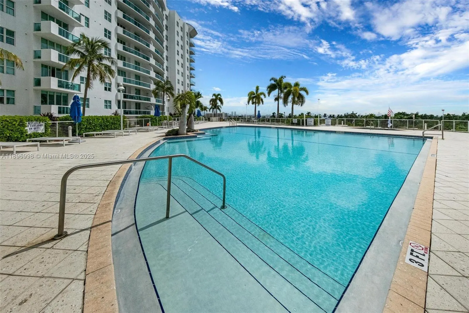 7918 Harbor Island Dr, #207