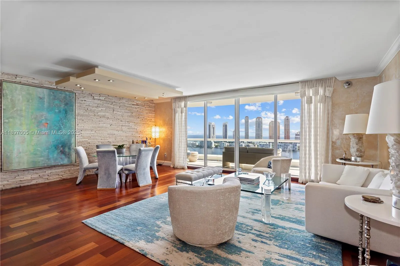 6000 Island Blvd, #2507