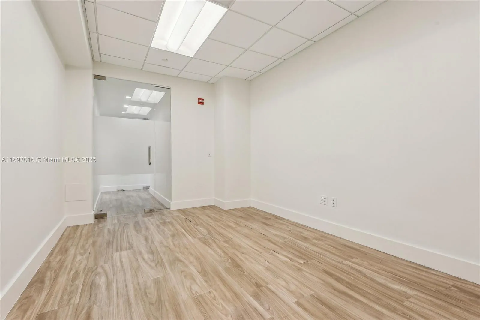 1200 Brickell Ave, #520A-D