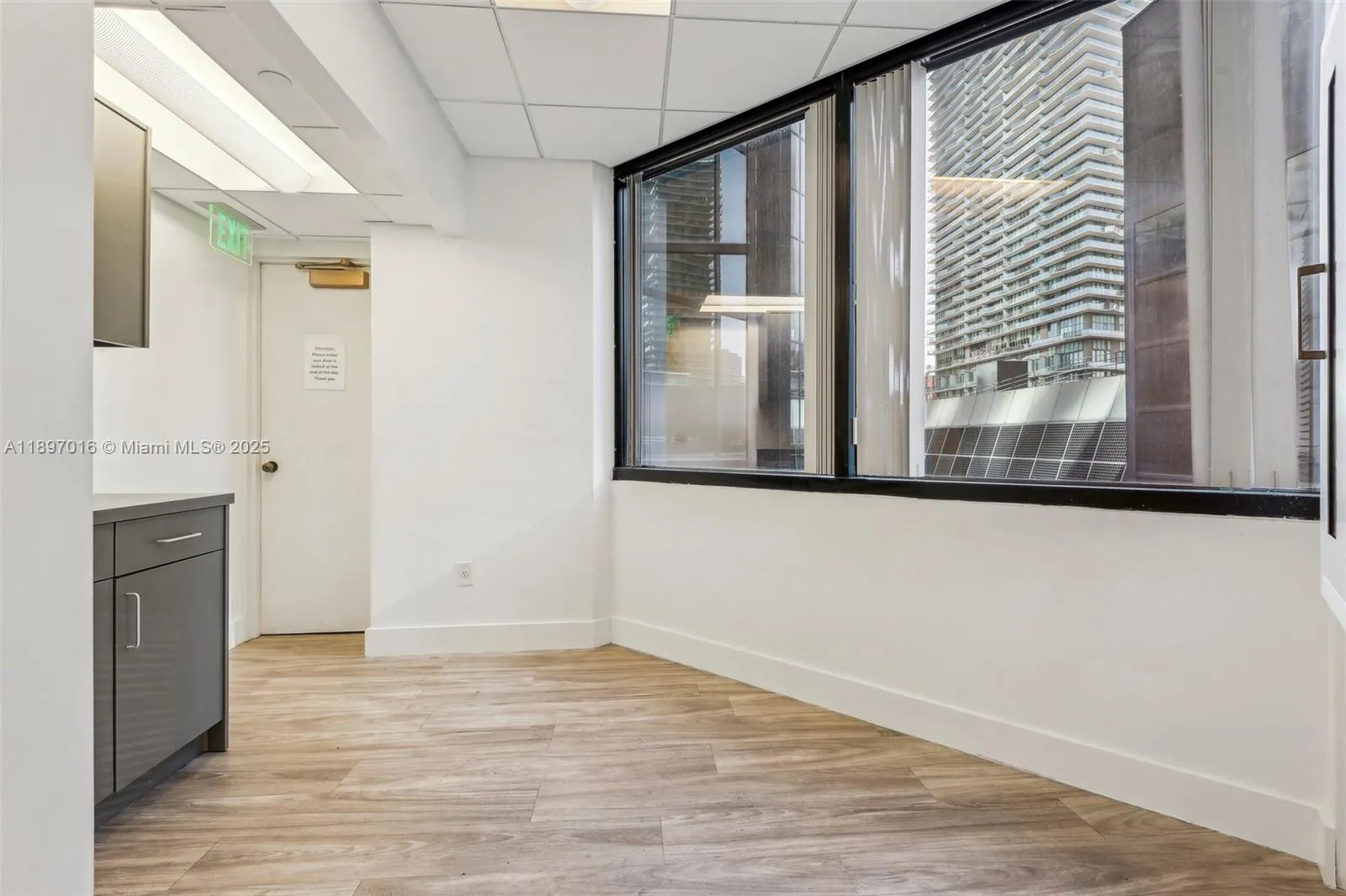 1200 Brickell Ave, #520A-D