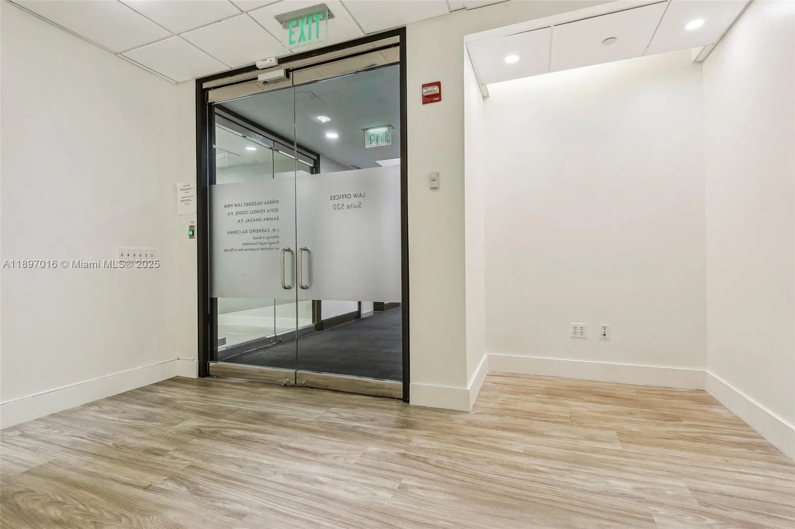 1200 Brickell Ave, #520A-D