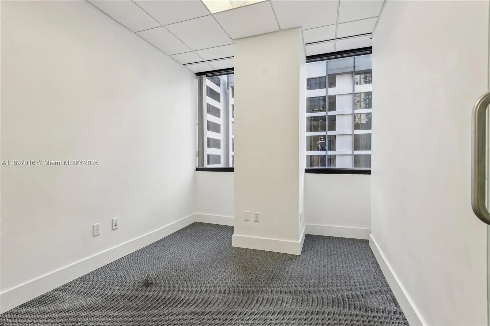 1200 Brickell Ave, #520A-D