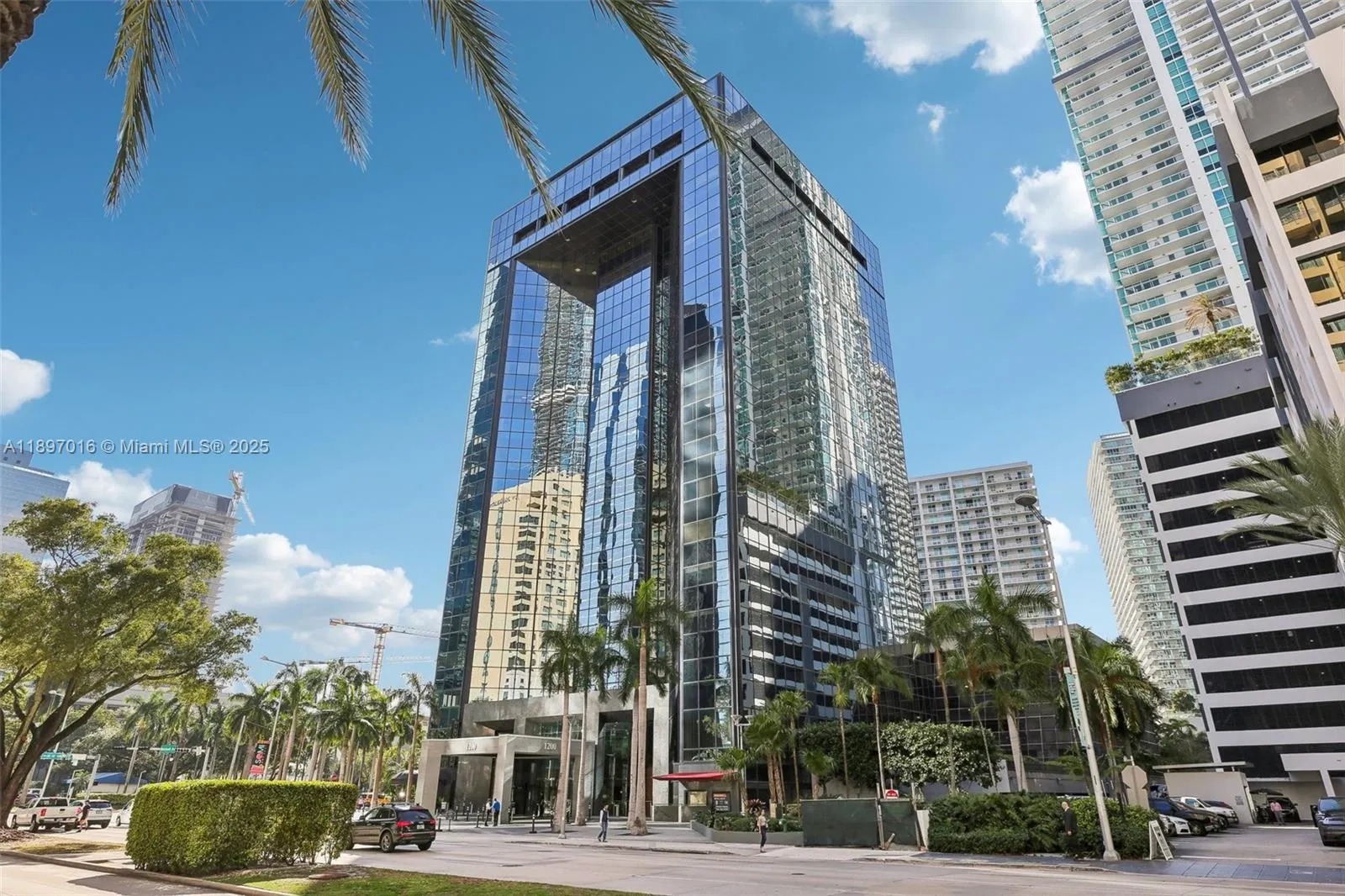 1200 Brickell Ave, #520A-D