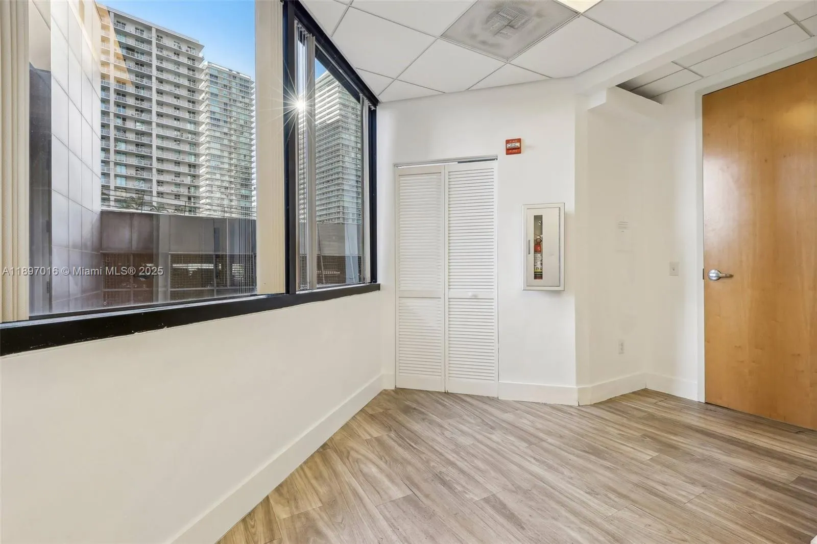 1200 Brickell Ave, #520A-D