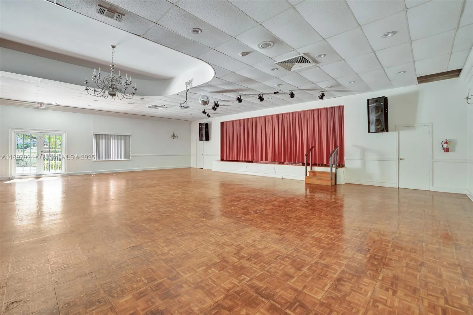 3800 S Ocean Dr, #604