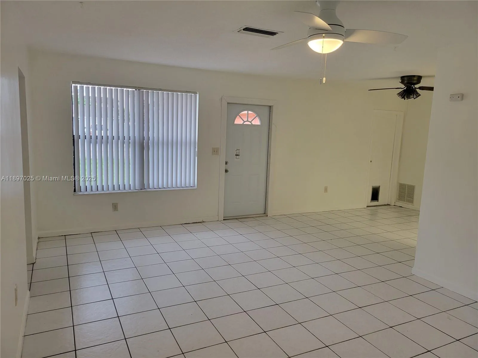 7101 NW 24th St, #-