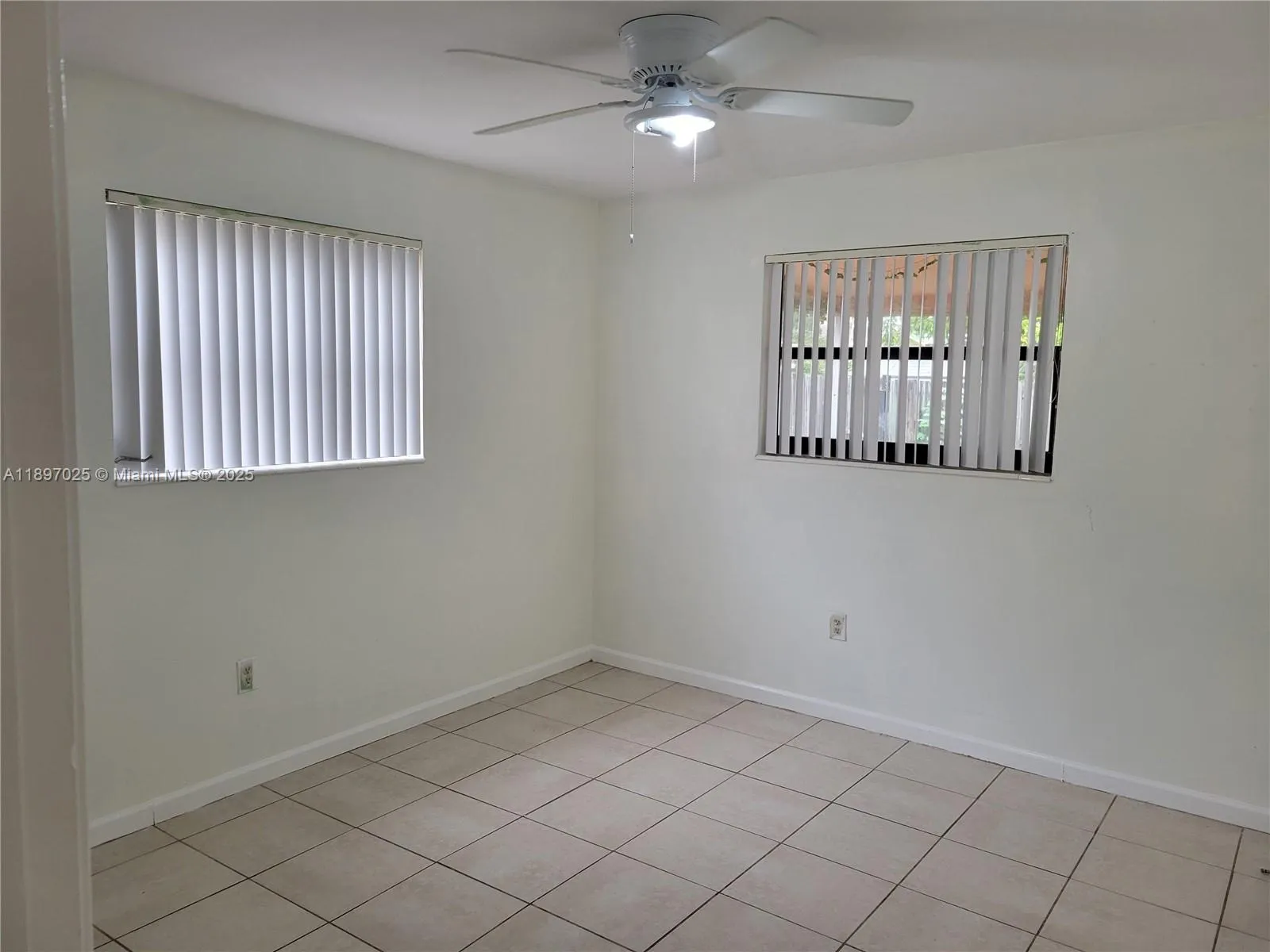 7101 NW 24th St, #-