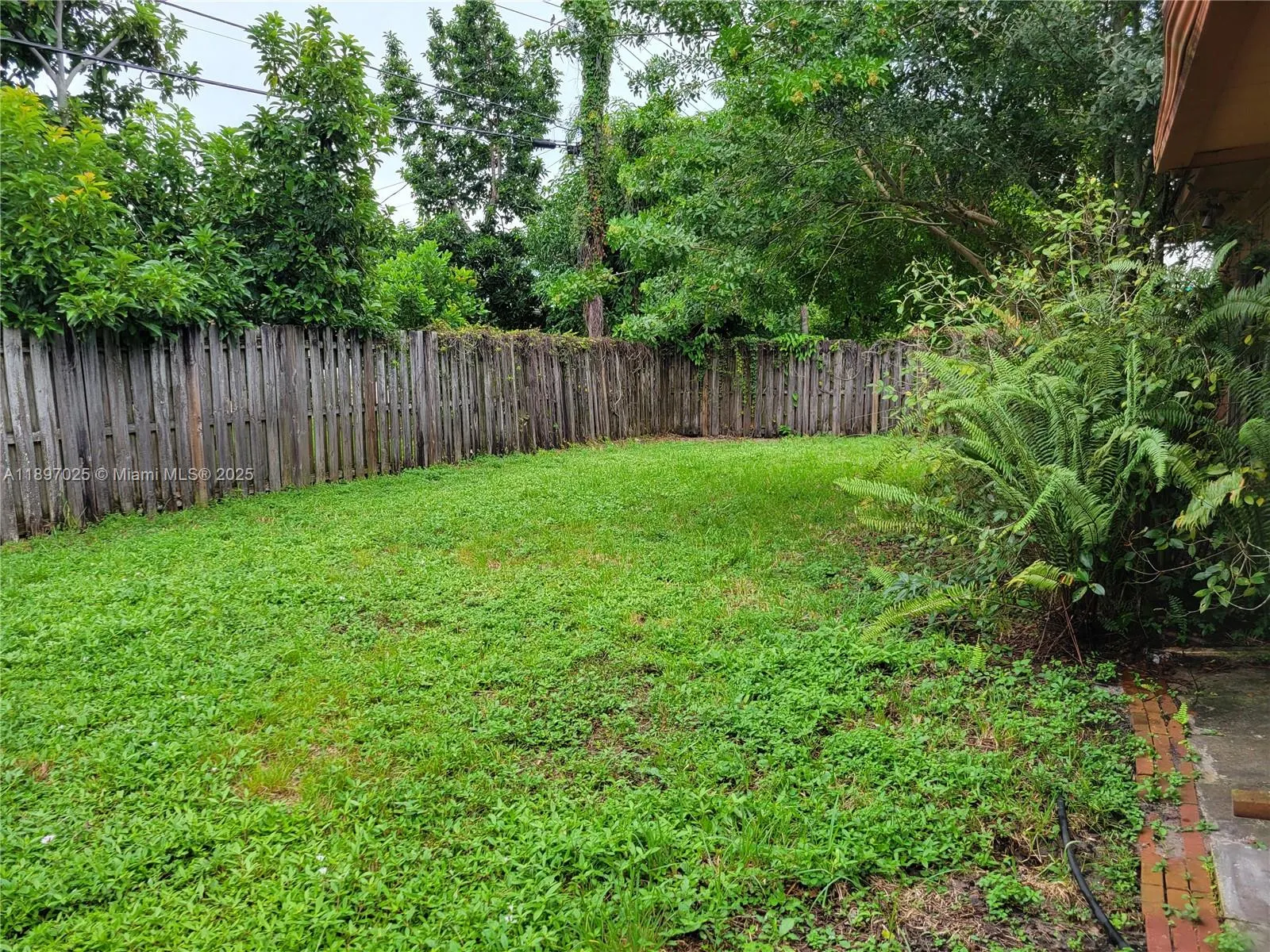 7101 NW 24th St, #-