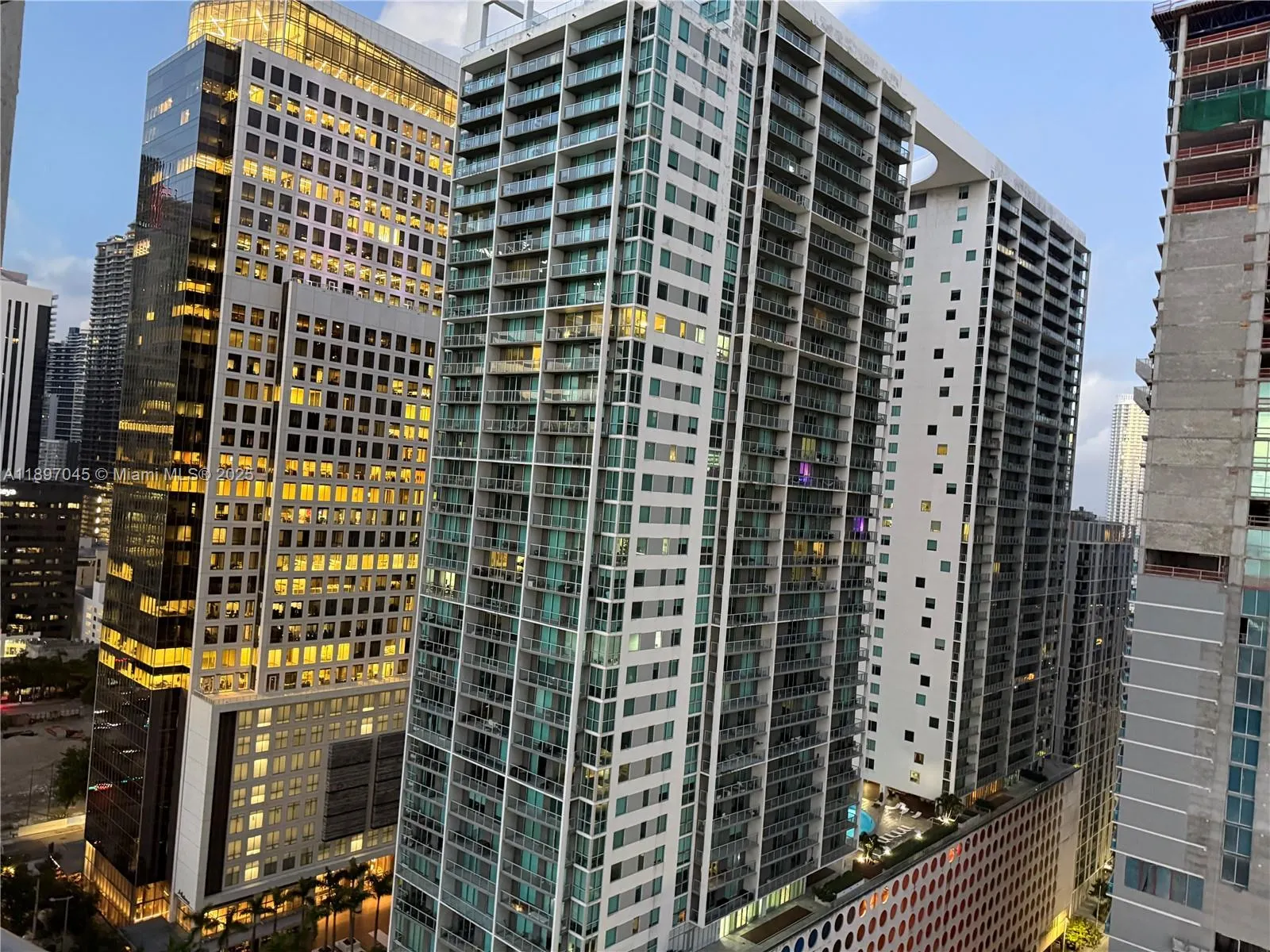 485 Brickell Ave, #2606