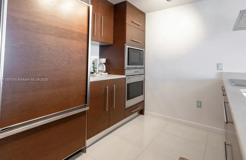 485 Brickell Ave, #2606