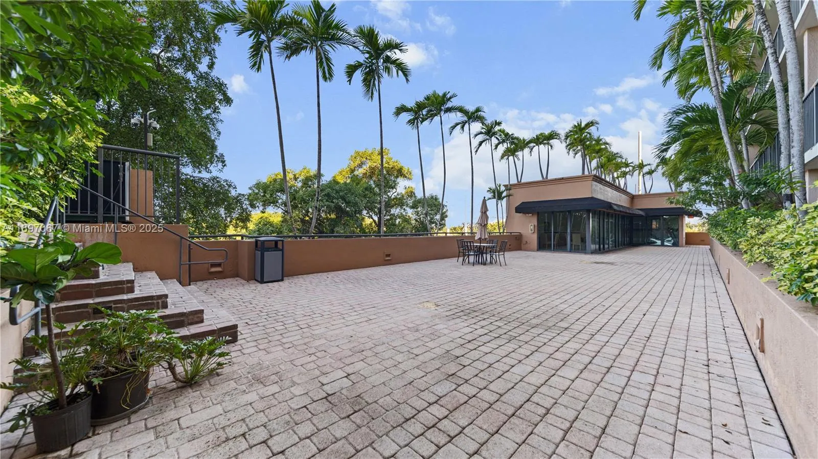 1690 SW 27th Ave, #603