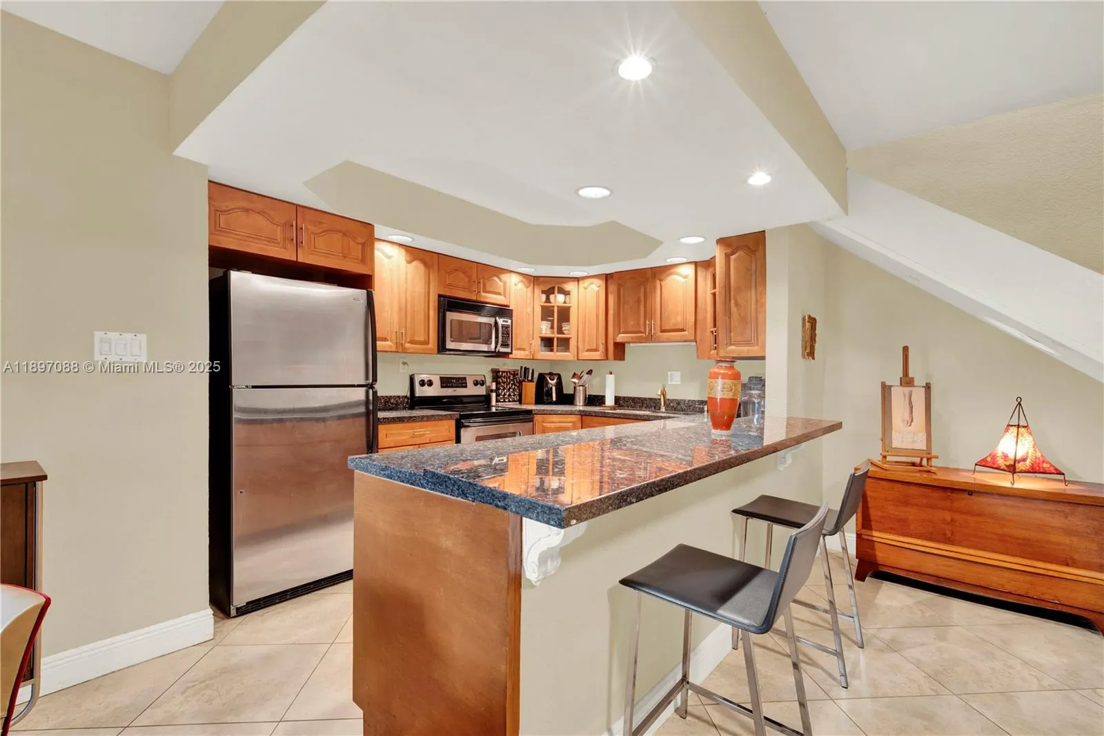 7966 CAMINO CIR, #B-3