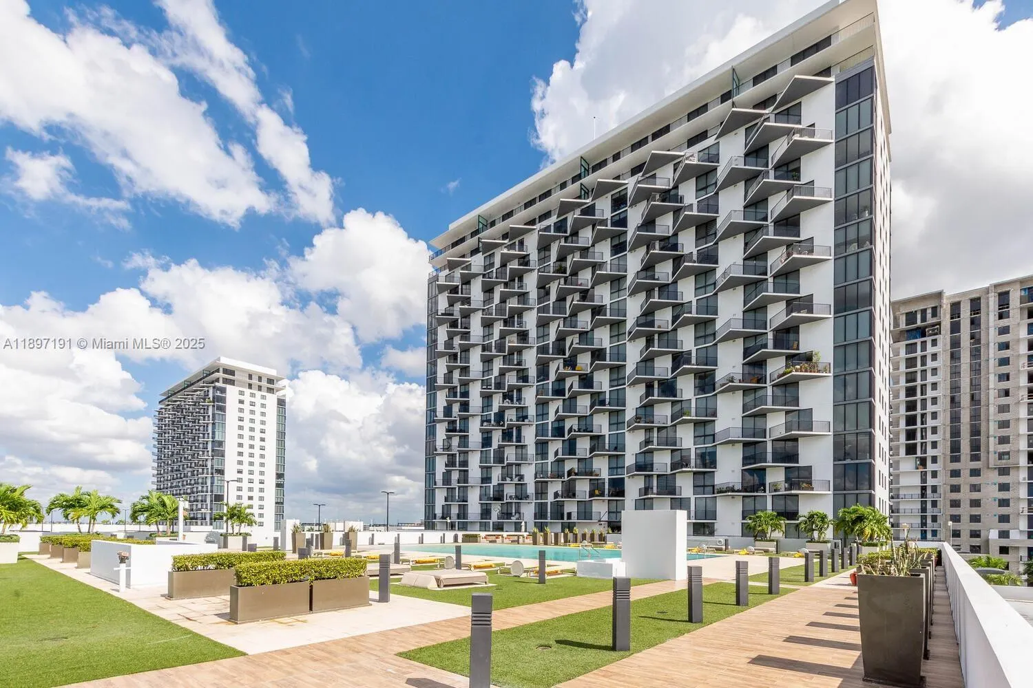 5300 Paseo Blvd, #1905