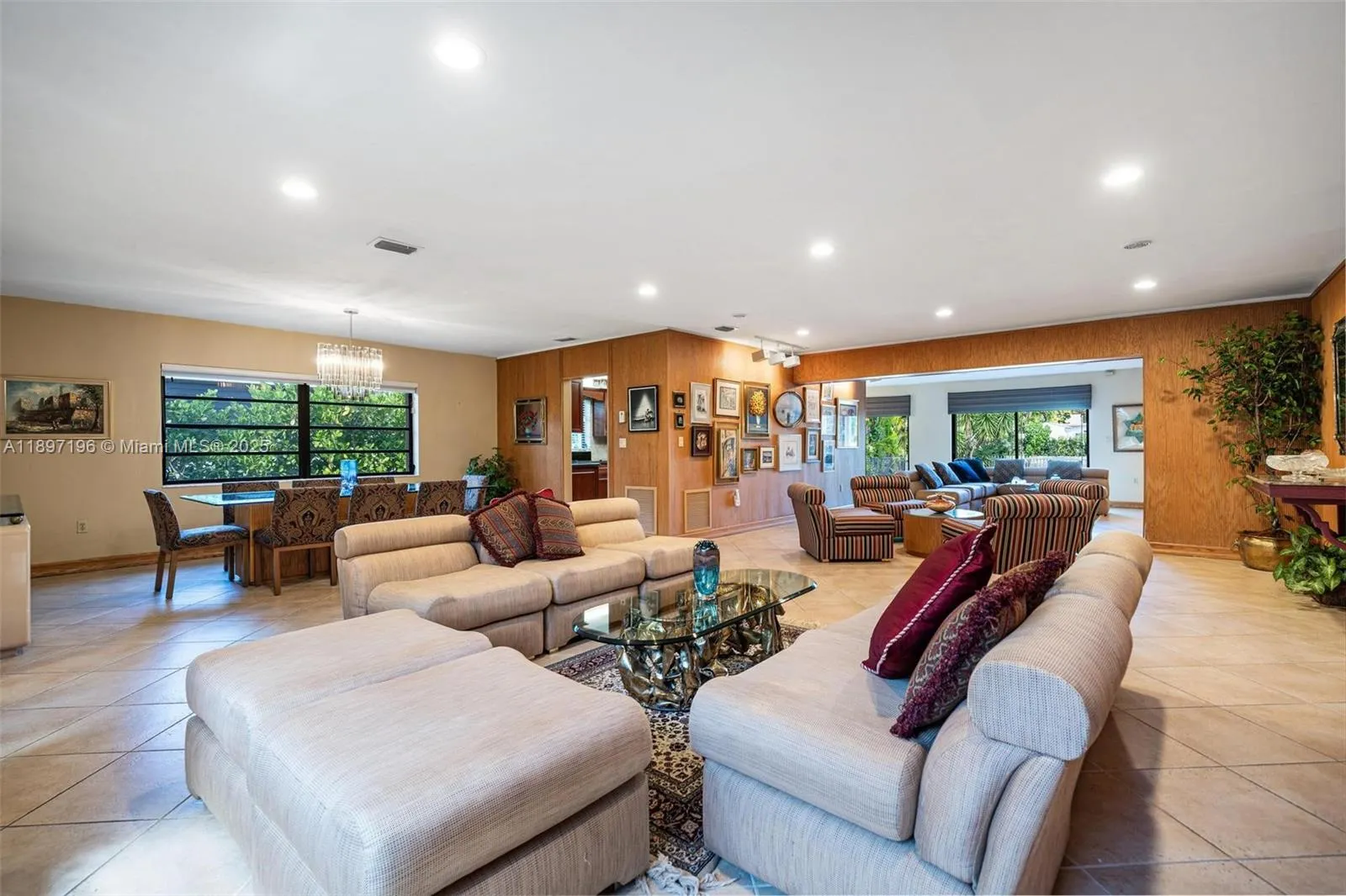 1855 Daytonia Rd