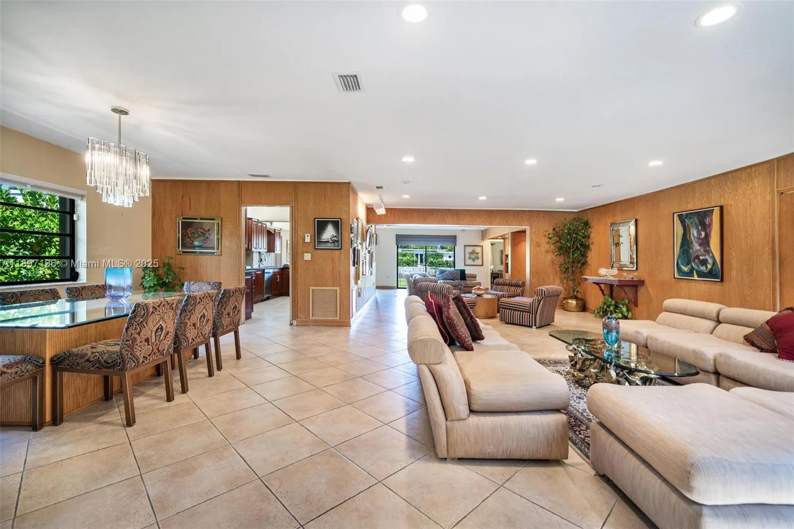 1855 Daytonia Rd