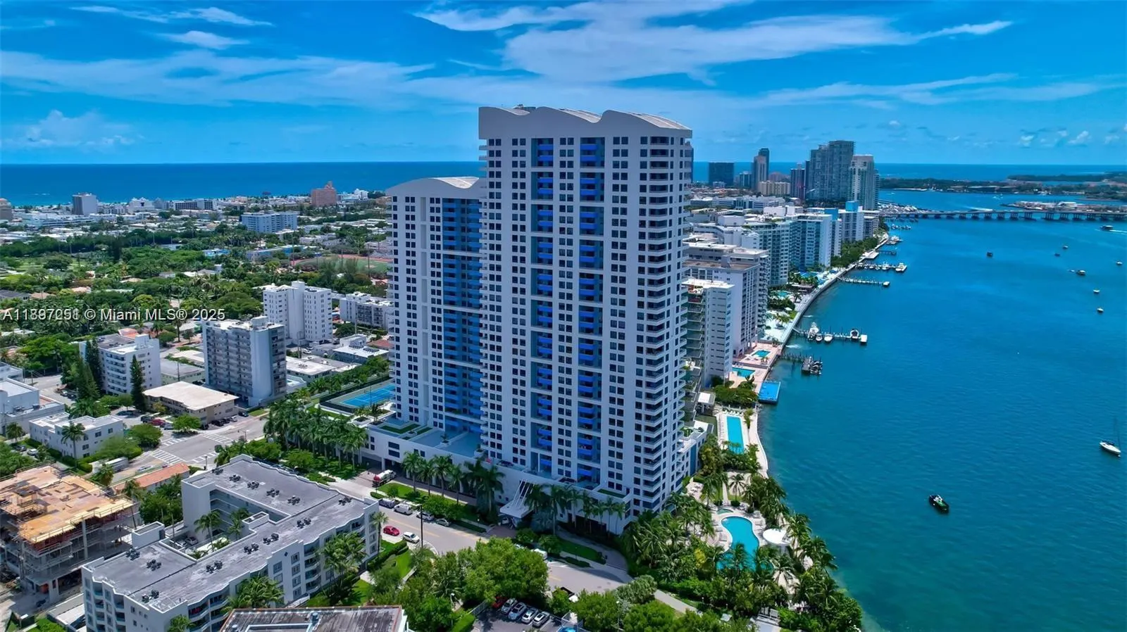 1330 West Ave, #2601