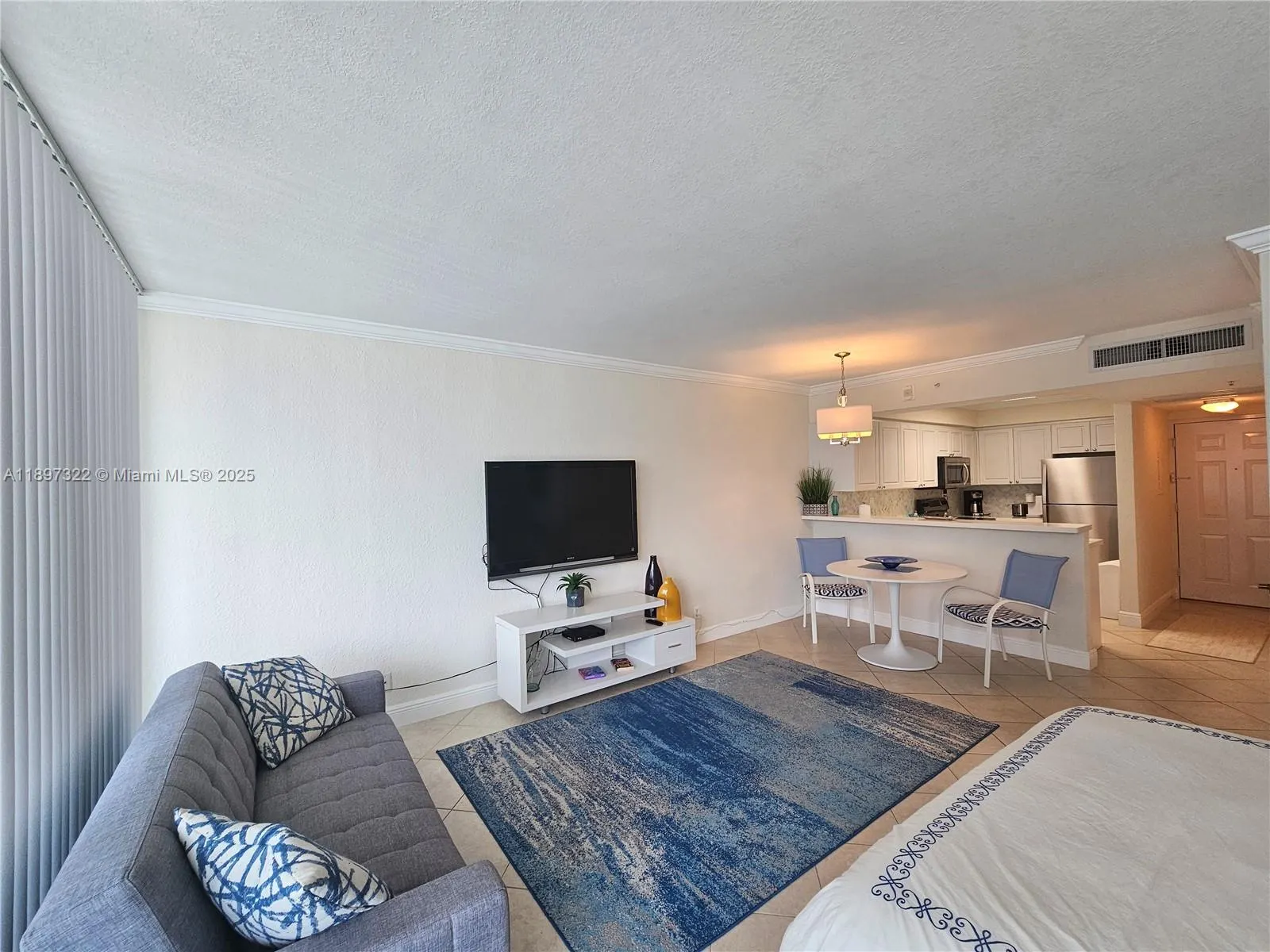 2501 S OCEAN DR (SEASON), #637