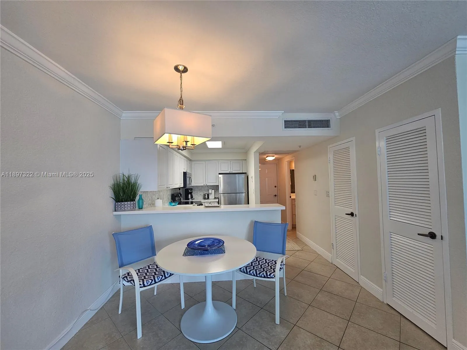 2501 S OCEAN DR (SEASON), #637