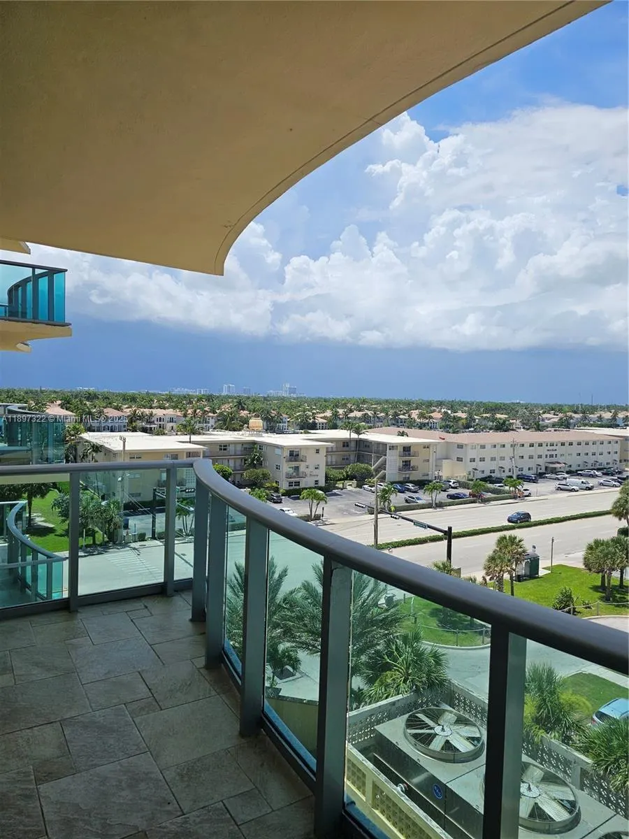 2501 S OCEAN DR (SEASON), #637