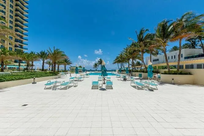 2501 S OCEAN DR (SEASON), #637