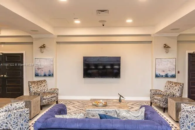 2501 S OCEAN DR (SEASON), #637