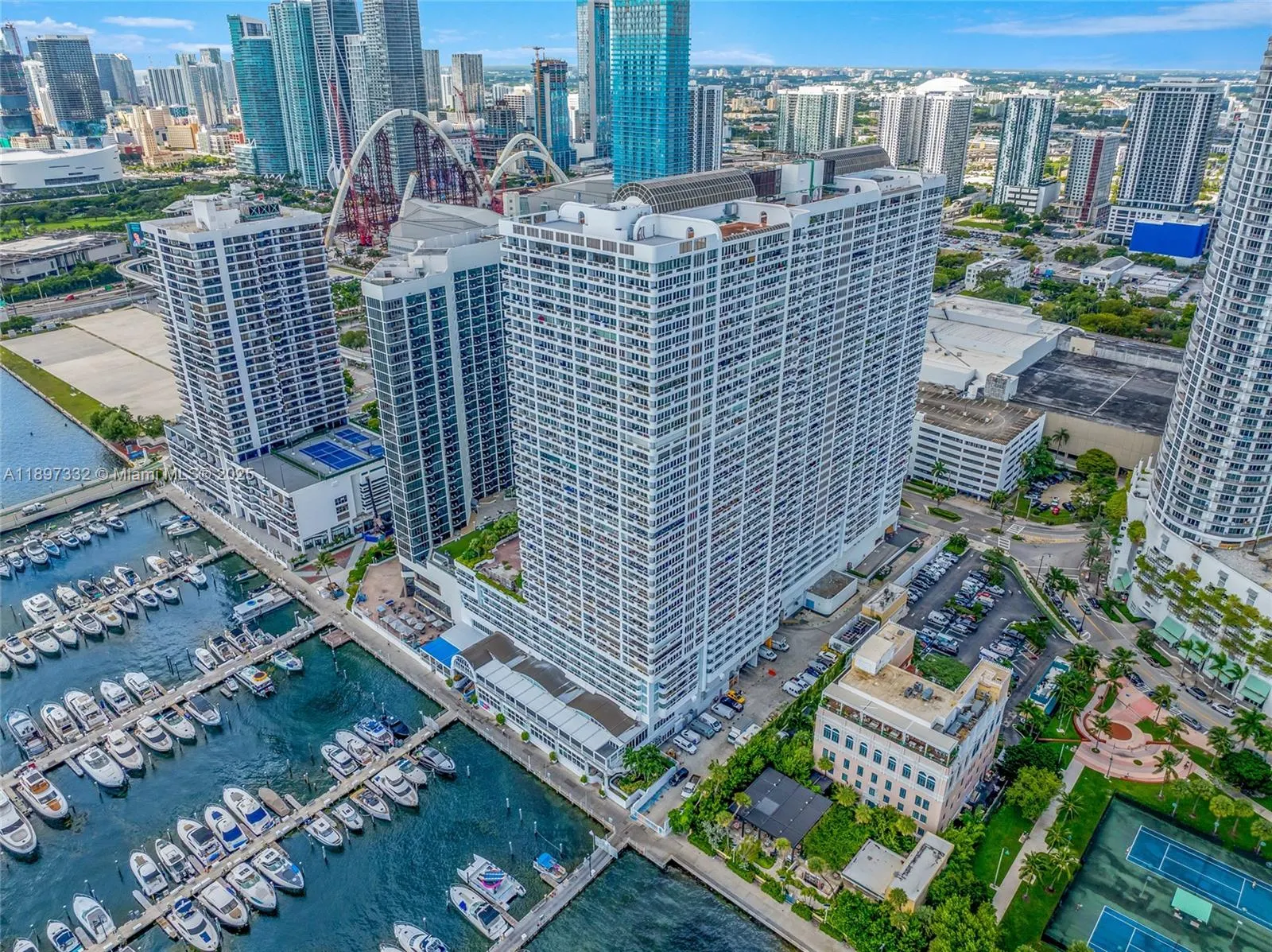 1717 N Bayshore Dr, #A-2638