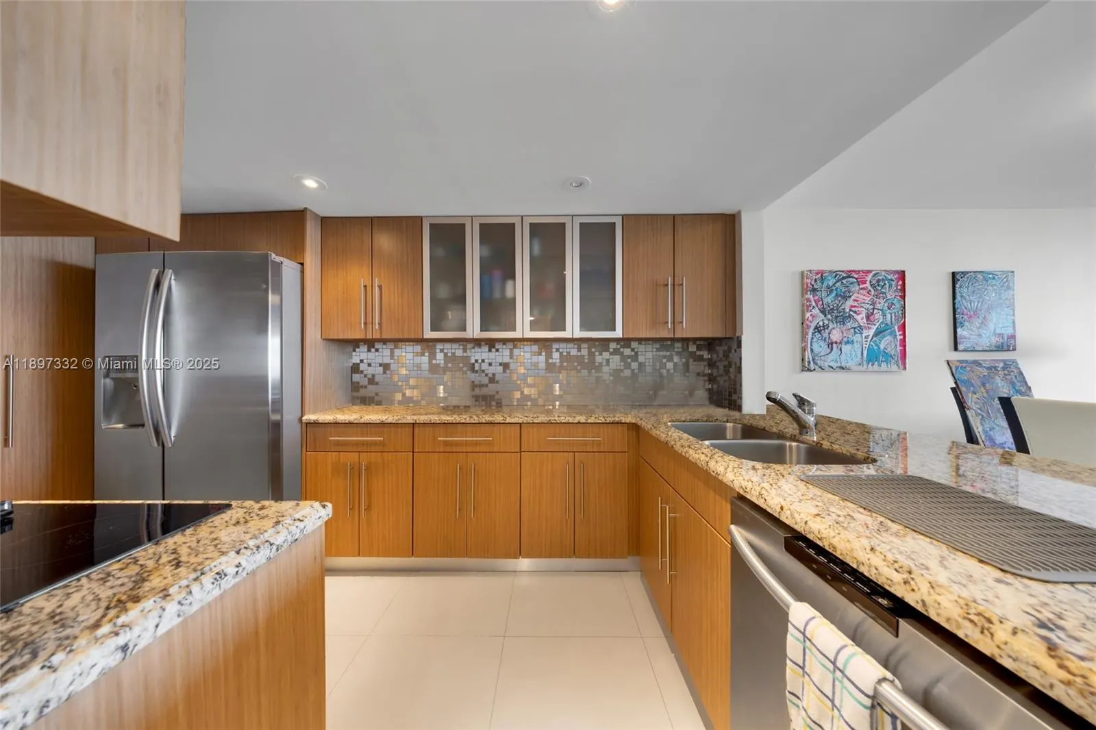1717 N Bayshore Dr, #A-2638