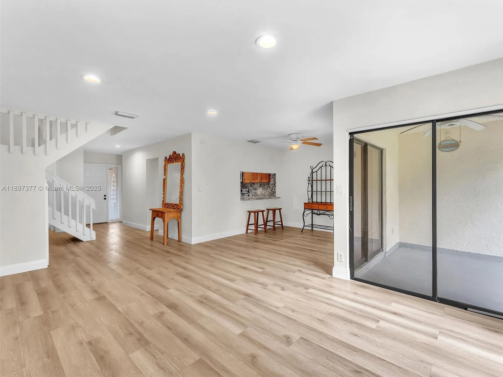 3065 NW 48th Ave
