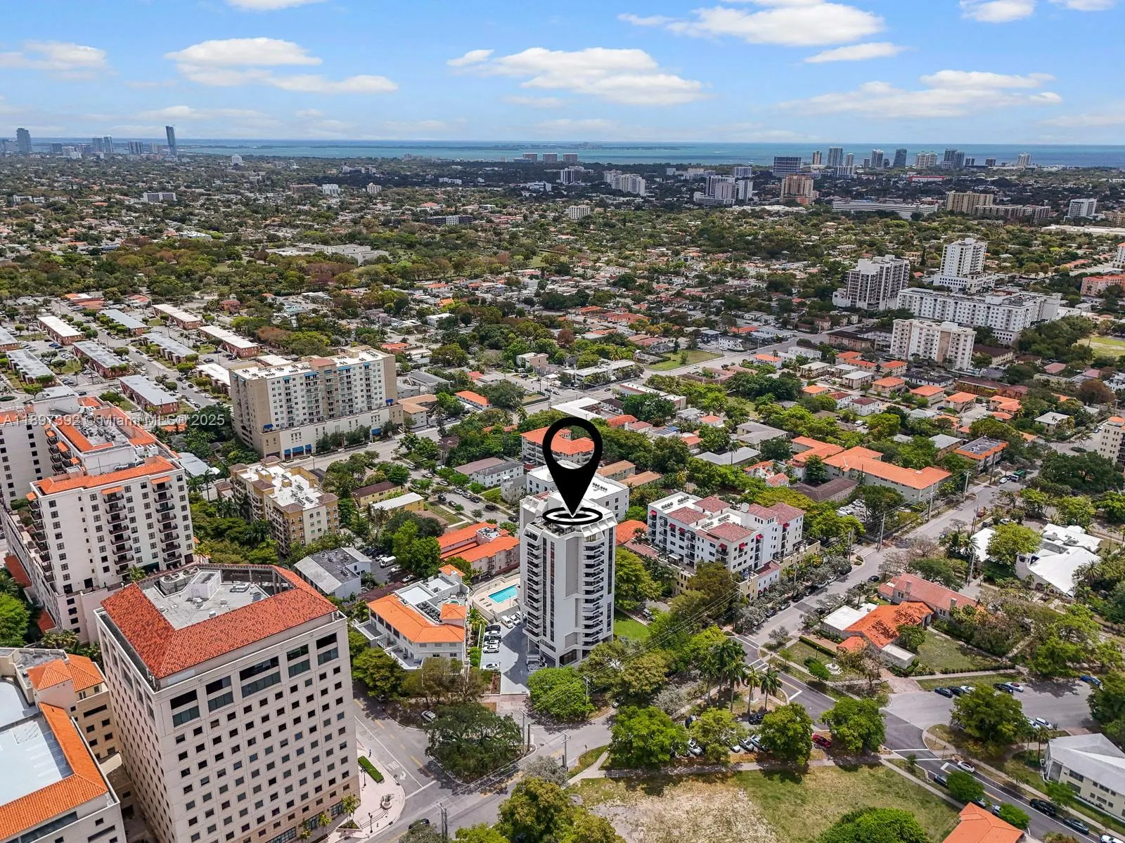 911 E Ponce De Leon Blvd, #1601